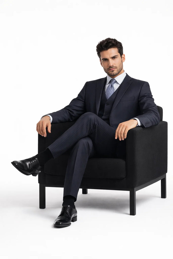 Men's 2 Button with Vest and Classic Pinstripe Suit