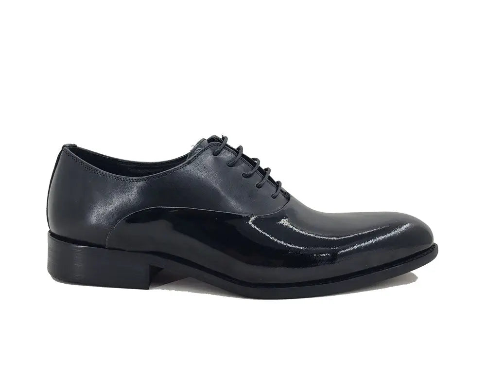 Carrucci Mix Media Patent Leather Oxford