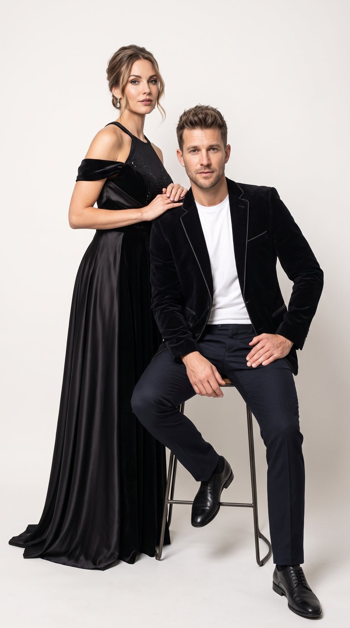 Men's Black Prom Party Blazer – Modern Fit 2-Button Velvet-Style Designer Dinner Jacket with Contrast Piping