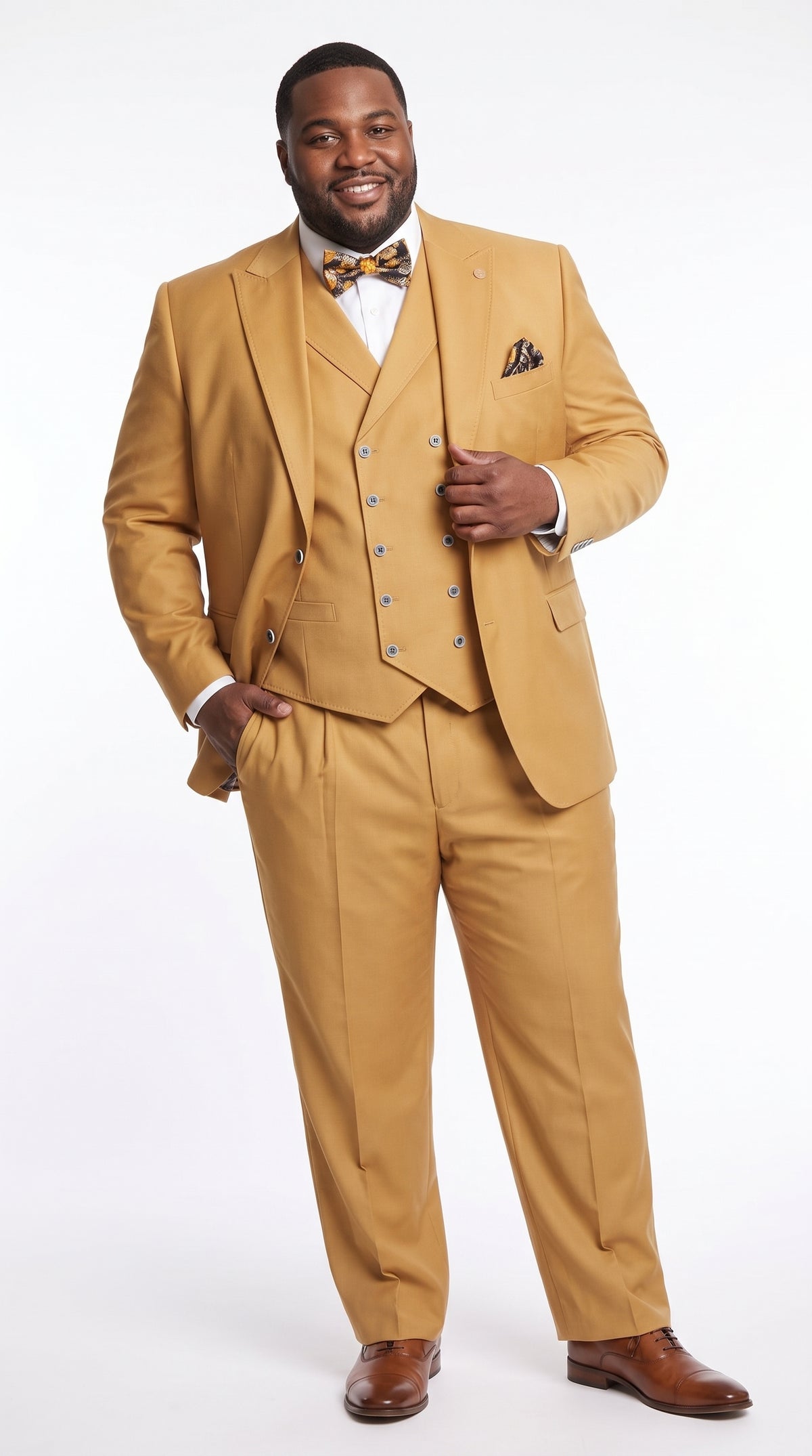 Men’s Camel Big & Tall 3-Piece Wool Suit – Peak Lapel Classic Fit with Double-Breasted Vest & Pleated Pants