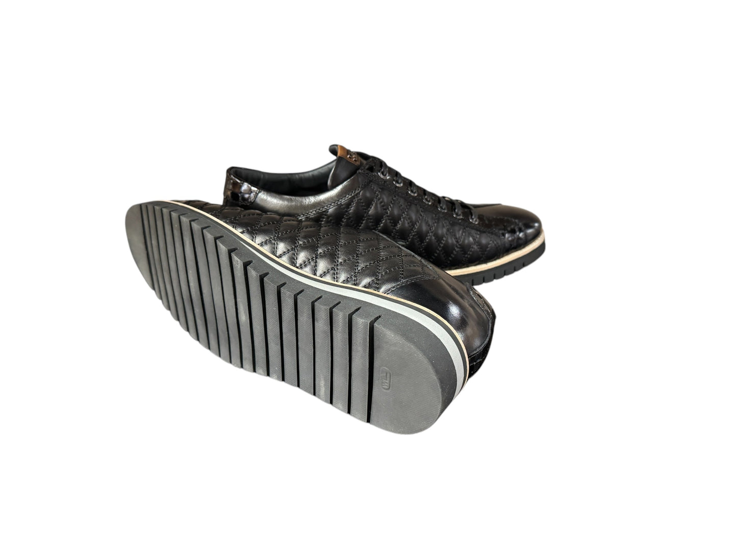 C21103-4005- Black - Image 3