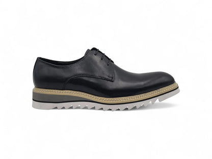 Carrucci Plain Toe Blucher Style Oxford