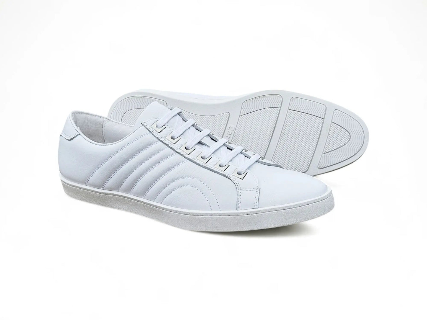 Carrucci Primo Hand Burnished Leather Sneakers
