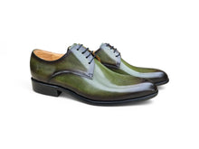 Carrucci Signature Burnished Lace-up Derby