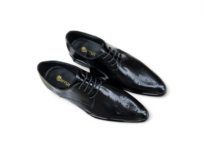 Carrucci Signature Burnished Lace-up Derby