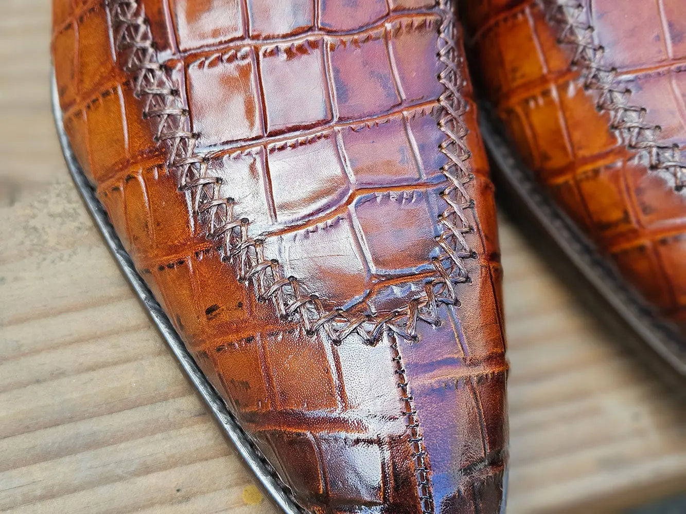 Carrucci Single Monk Buckle Split Toe Loafer