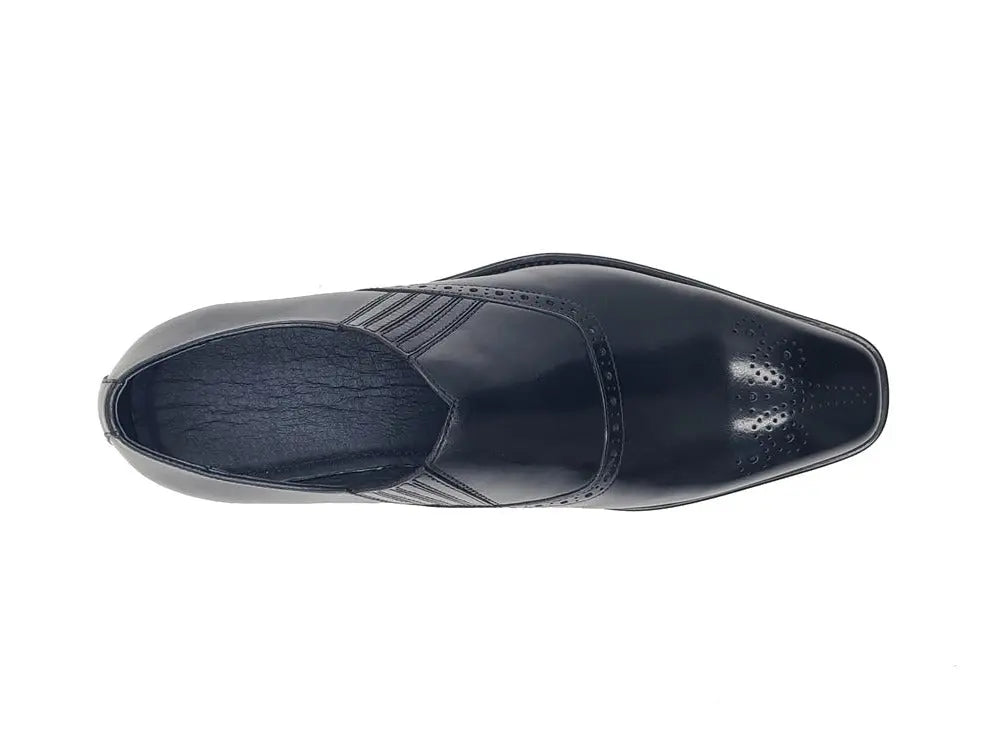 Carrucci Slip-on Loafer with medallion