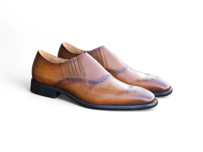 Carrucci Slip-on Loafer with medallion