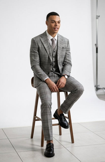Stacy Adams Men's 3 Piece Glen Plaid Suit - Hybrid Fit Modern Fit