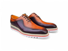 Carrucci Two-Tone Brogue Oxford: Distinctive Style, Striking Colorways