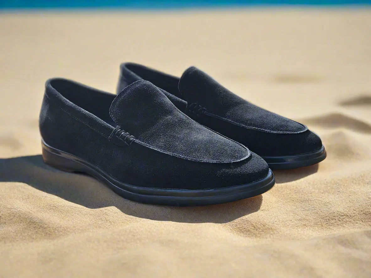 Carrucci Supple Suede Loafer