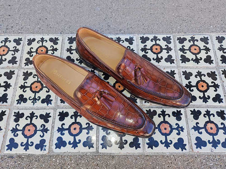 Carrucci Tassel Loafer With Gator Print