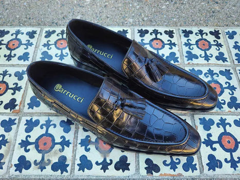 Carrucci Tassel Loafer With Gator Print