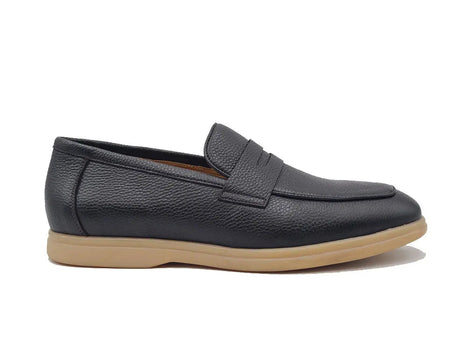 Carrucci Tumble Calfskin Penny Loafer