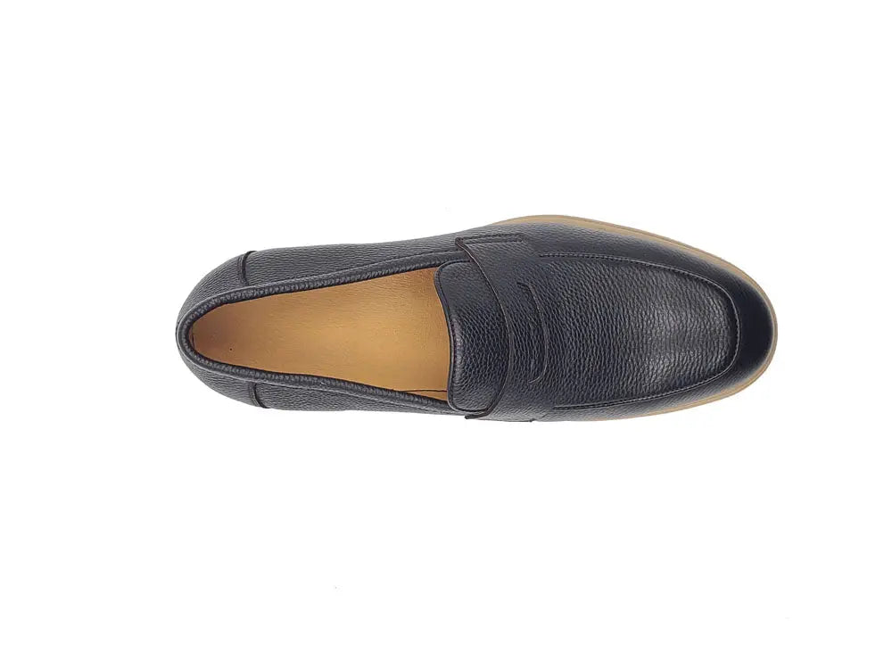 Carrucci Tumble Calfskin Penny Loafer