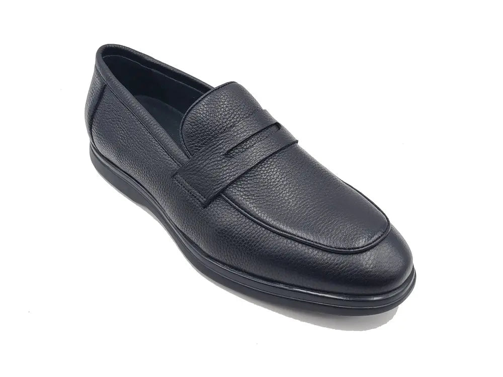 Carrucci Tumble Calfskin Penny Loafer