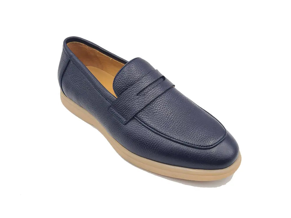 Carrucci Tumble Calfskin Penny Loafer