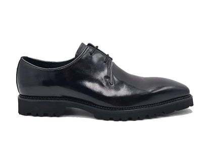 Carrucci Whole Cut Derby With Lug Sole