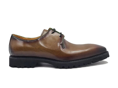Carrucci Whole Cut Derby With Lug Sole