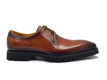 Carrucci Whole Cut Derby With Lug Sole