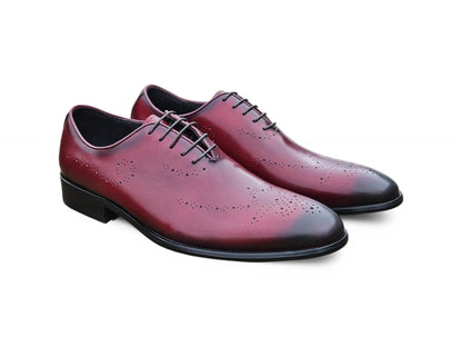 Carrucci Whole Cut Oxford with Medallions
