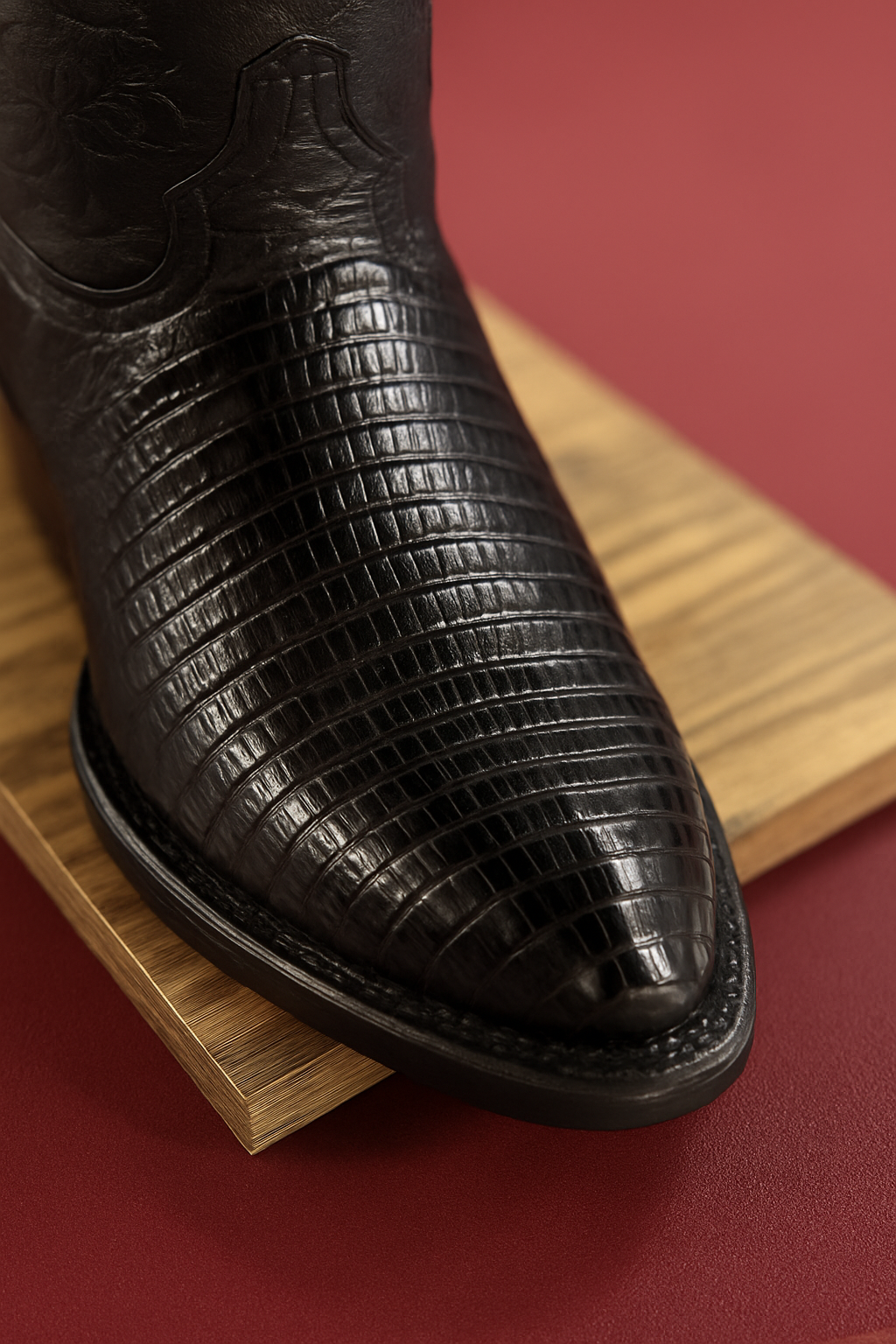 Lizard Print Western Boots - Image 14