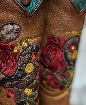 Botas Altas de Cuero con Flores para Mujer en Horma Rodeo - Image 9
