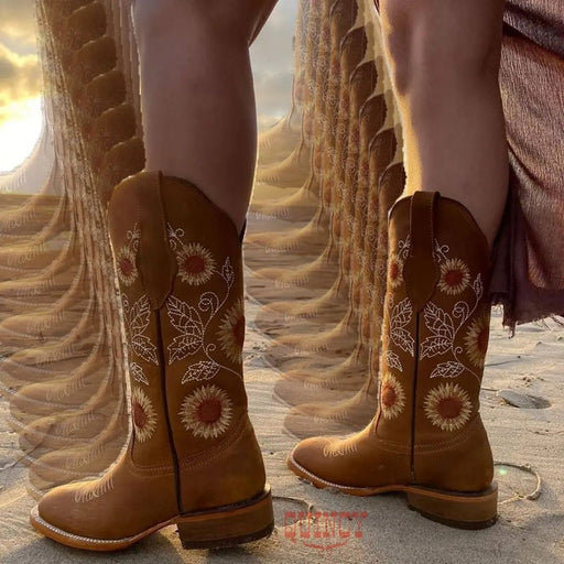 Botas de Cuero con Girasoles para Mujer en Horma Rodeo Q322G6231