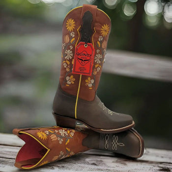 Botas de Cuero con Flores para Mujer en Horma Rodeo - Image 2