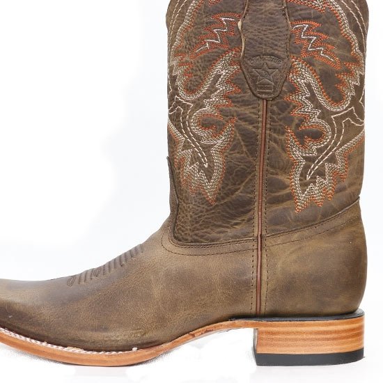 Botas de Cuero Horma Rodeo Cuadrada Color Miel LAB