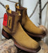 Botin Charro Quincy de Gamuza con Punta Cuadrada