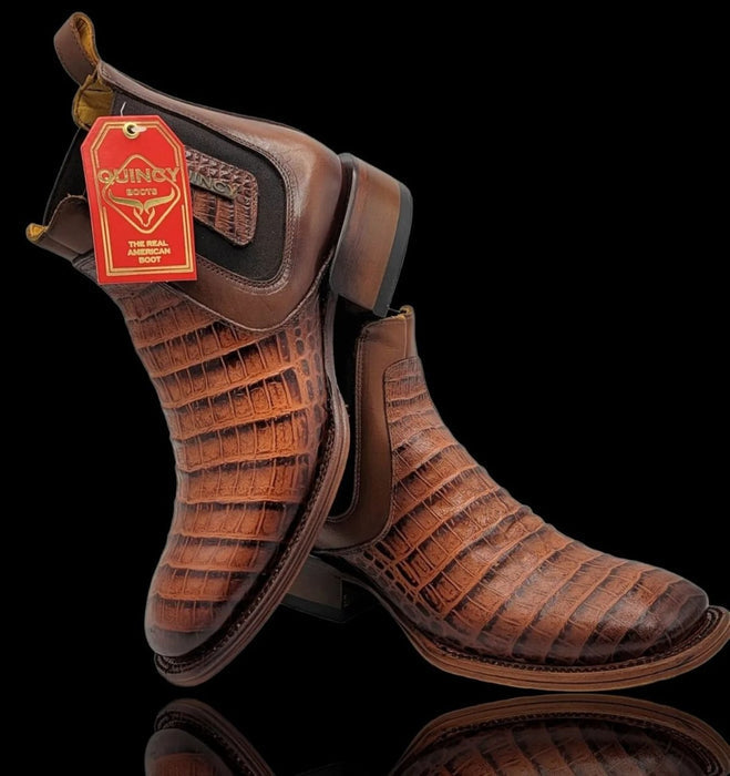 Botin de Cocodrilo Grabado Nuca con Punta Cuadrada Color Cognac