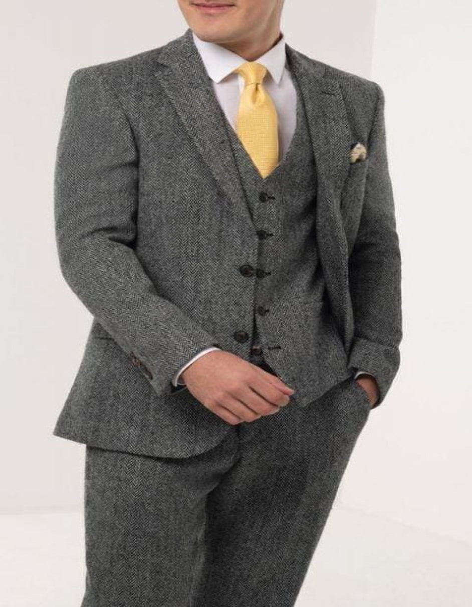 Winter - Fall Fabric Tweed of Scotland Grey Herringbone Suit Modern Fit