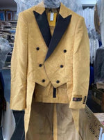 Gold Tailcoat for Every Occasion