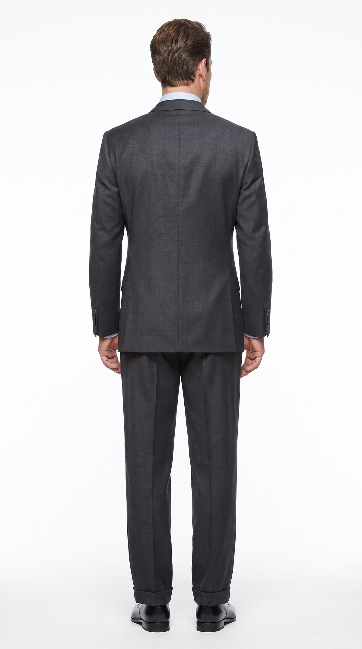 Men’s Dark Grey Double-Breasted Wool Suit – Peak Lapel, Side Vent & Pleated Pants Formal Suit