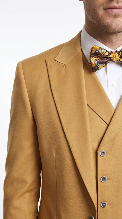 Men’s Camel Big & Tall 3-Piece Wool Suit – Peak Lapel Classic Fit with Double-Breasted Vest & Pleated Pants