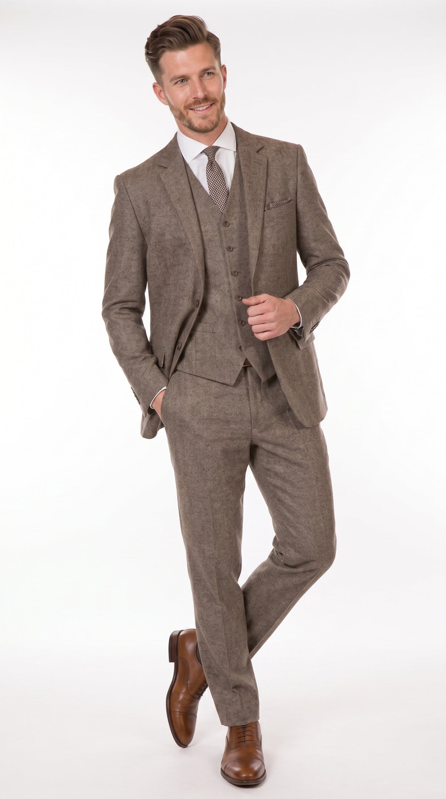 Men’s Vintage Brown Tweed Herringbone 1920s Suit, Classic Gatsby Style Dress Suit