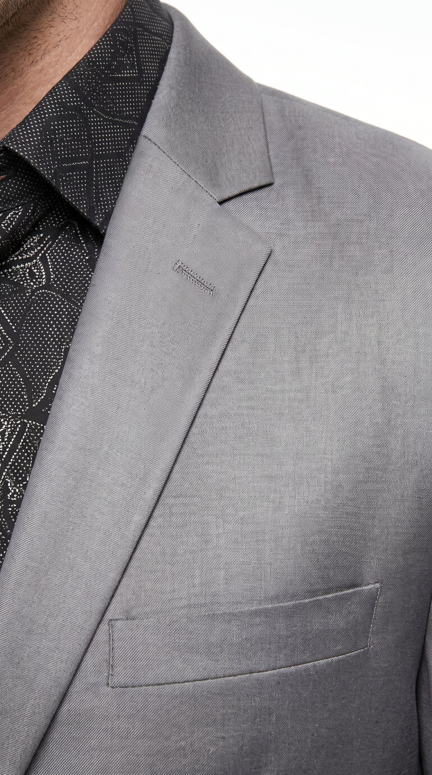 Men’s Silver Gray Shiny Sharkskin 2 Button Suit, Formal Wedding Business Dress Suit