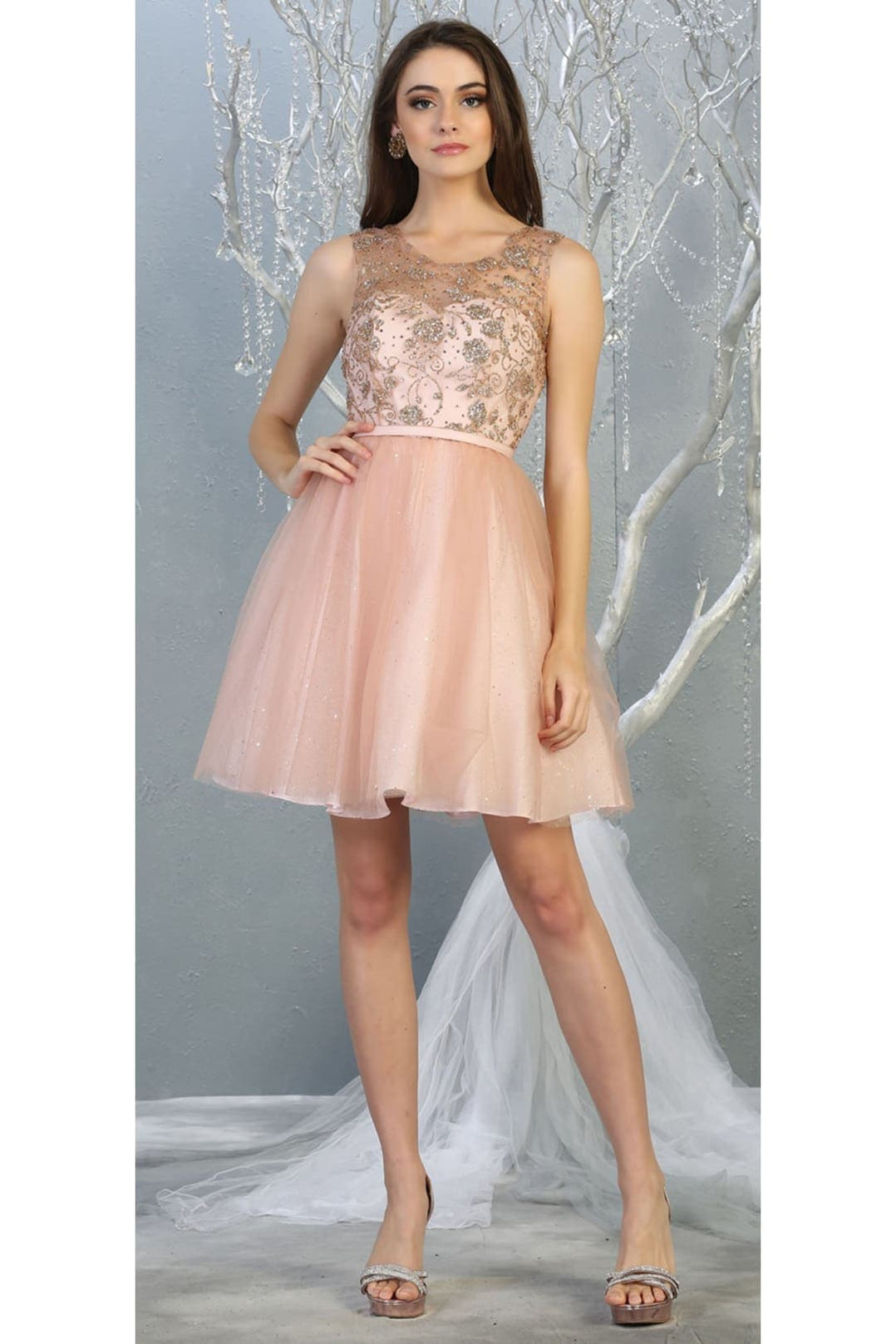 Quince Dama Dresses