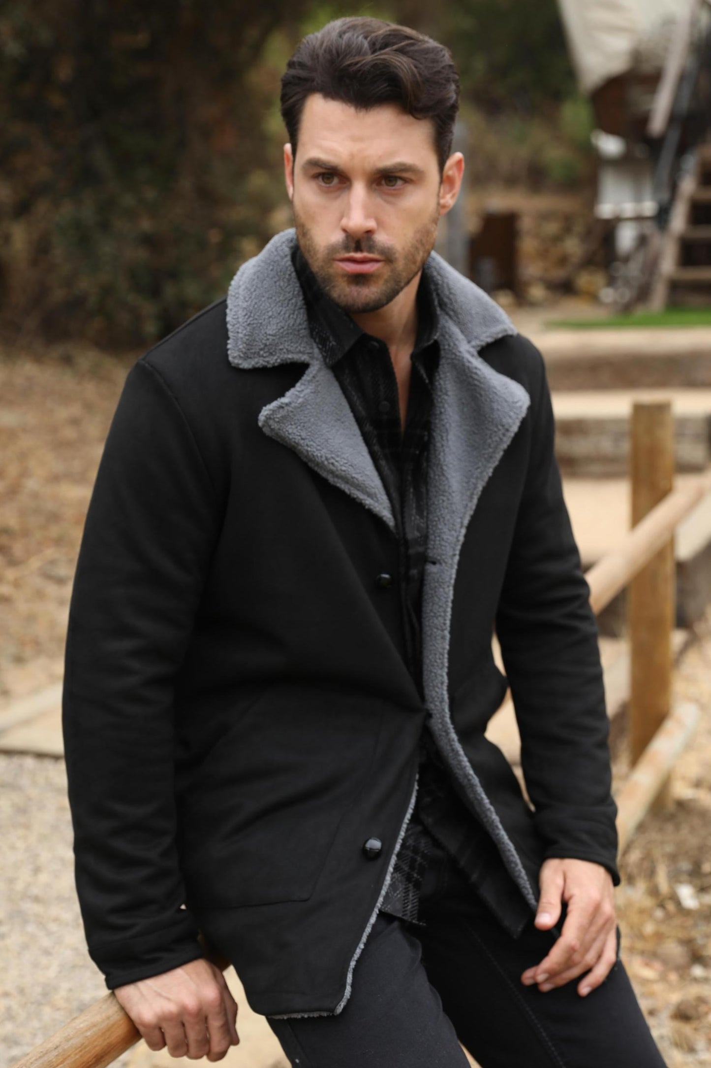 Men’s Black Faux Suede Western Overcoat – Longline Cowboy Style Jacket