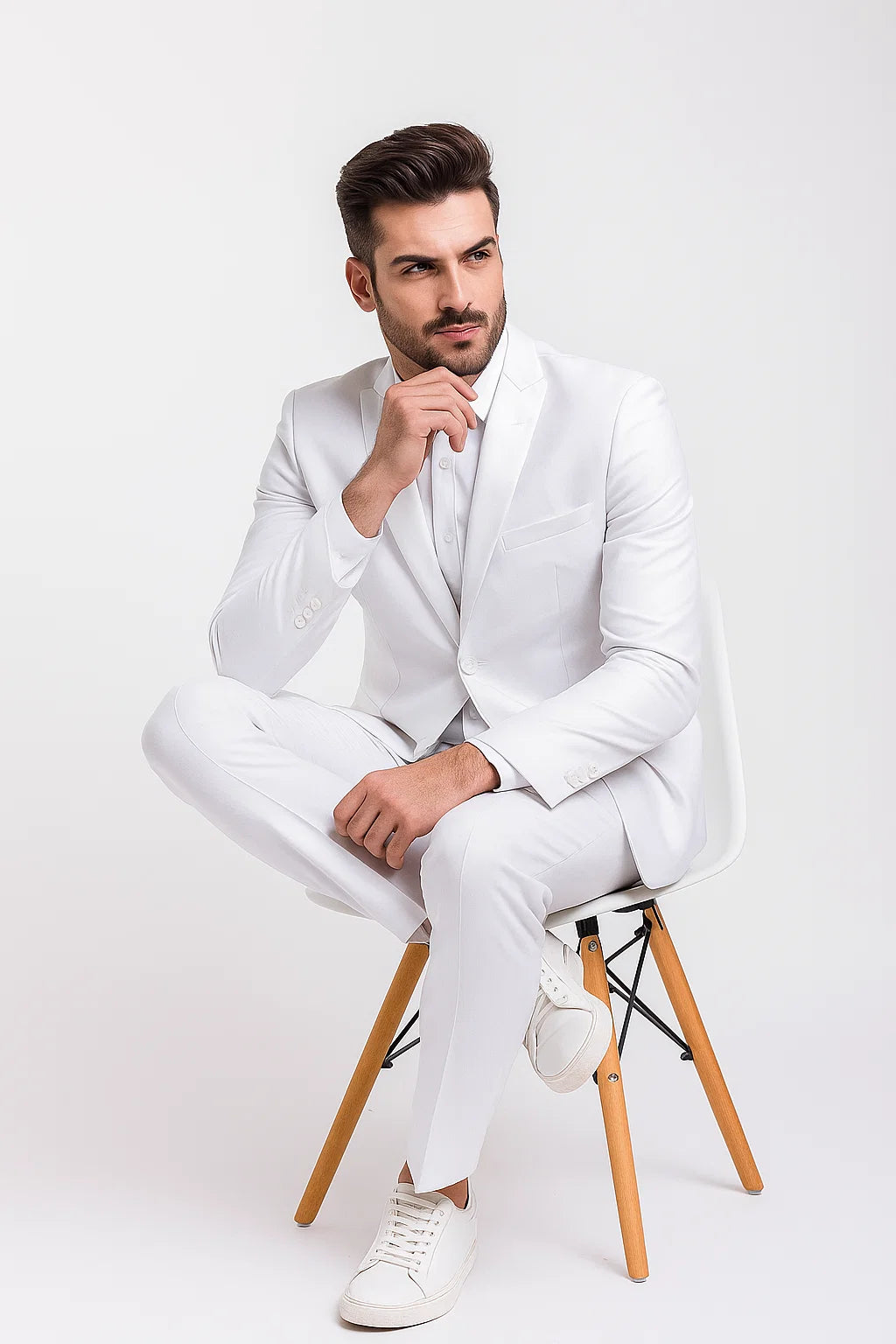 mens-modern-fit-suitsone-button-peak-lapel-white-suit
