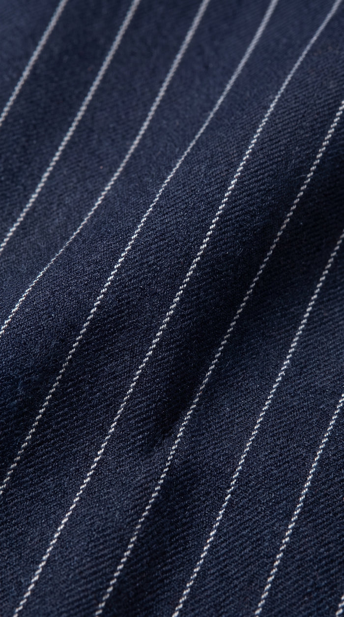 Men’s 1920s Gangster Dark Blue Bold Pinstripe 3 Piece Suit, Vested Fashion Suit with Pleated Pants Modern Fit