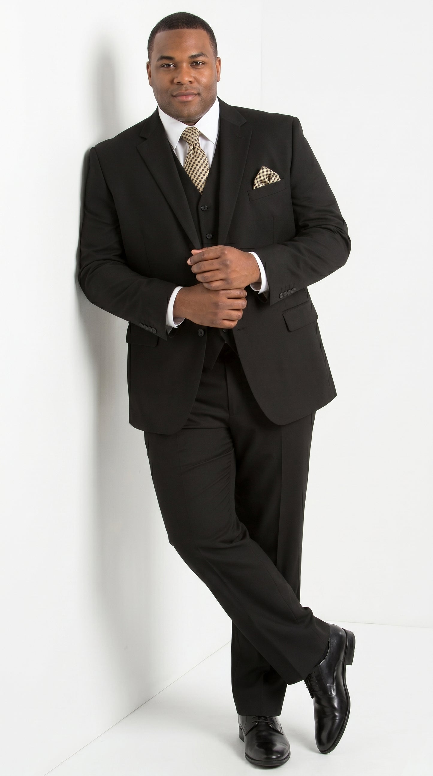 Men’s Black Three Button Poplin Suit with Classic Jacket and Pleated Pants, Formal Dress Suit