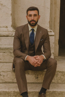 Men’s Classic Brown Three-Piece Suit – Business & Wedding Wear