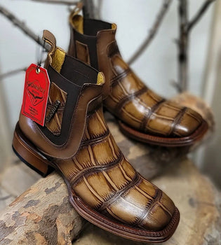 Men's Quincy Alligator Print Square Toe Ankle Boots - Tobacco - Image 3