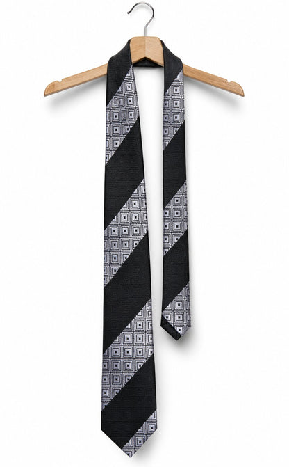 Rossi Man Tie and Pocket Round RMR456-3