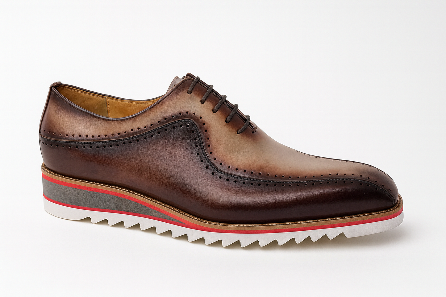 Carrucci Stylish Two-Tone Brogue Oxford