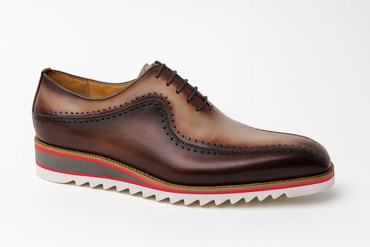 Carrucci Stylish Two-Tone Brogue Oxford