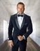 Statement Men's 2-Piece Suit – Velvet Jacket with Modern Fit